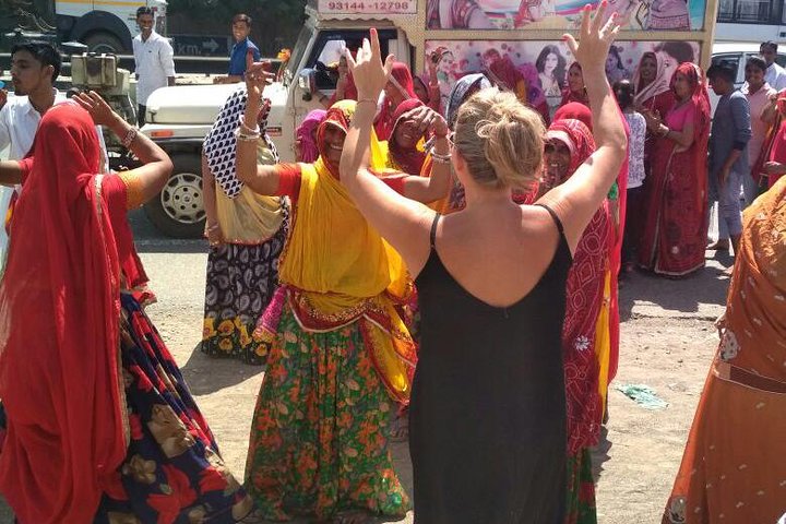 Pushkar Walk: Sacred Soul Journey - Temples|Holy Ceremony|Priest