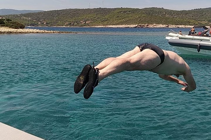 Luxury Blue Cave, Hvar and Vis Boat Tour from Split and Brac