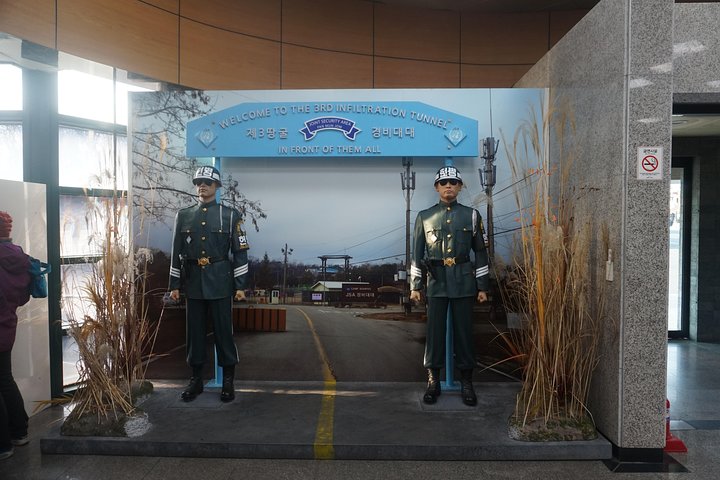 DMZ Tour: NK Defector Meet up, 3rd Tunnel & Suspension Bridge
