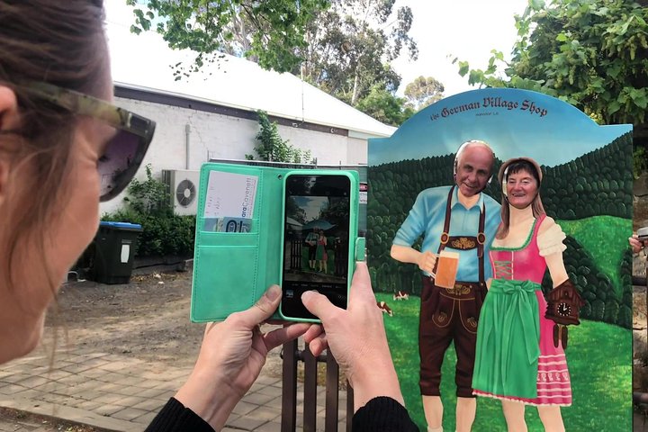 Adelaide Highlights, Hahndorf & McLaren Vale Wine Tasting and Sightseeing Tour