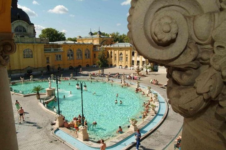 Budapest Széchenyi Thermal Spa Ticket