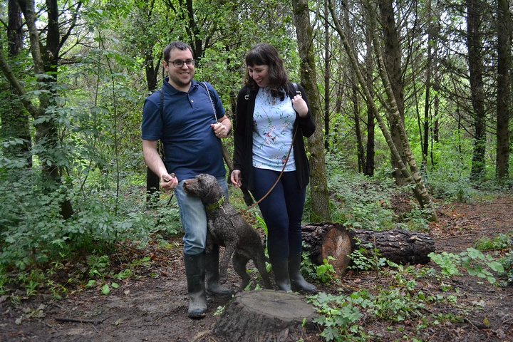 Truffle Hunting Experience with Lunch in San Miniato