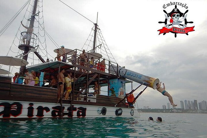Natural Pools of Picãozinho Pirate Vessel