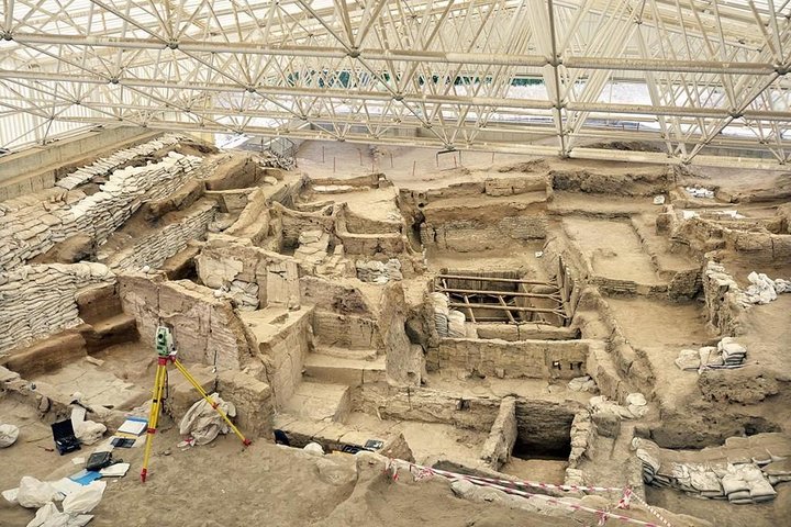 Catalhuyuk Archeological Site Tour