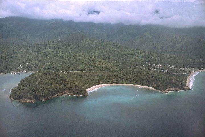 PUERTO GALERA Island Hopping & Snorkeling