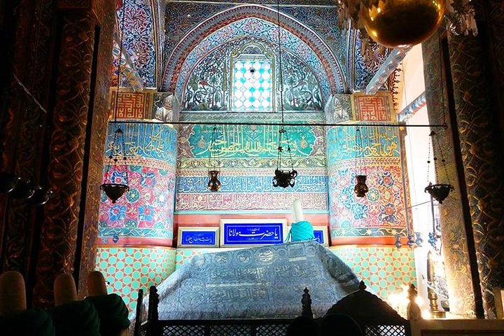 In The Footsteps Of Rumi Tour / Konya
