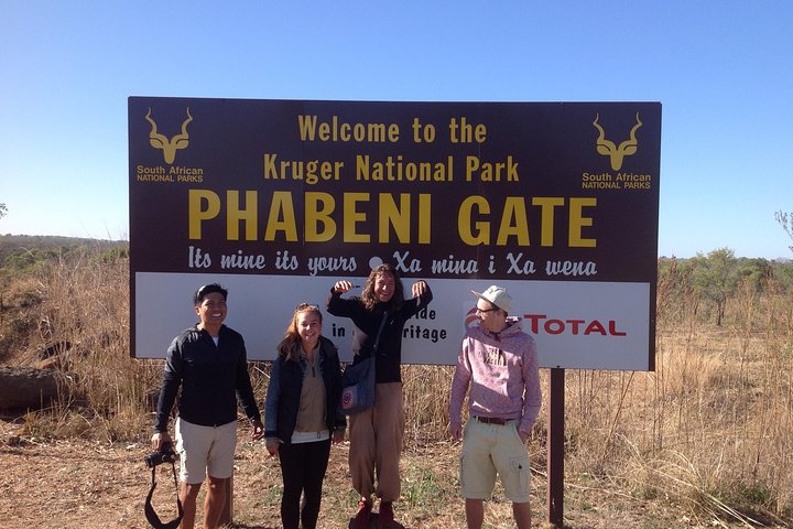 Kruger Park Safari: Guided Day Tour from Nelspruit