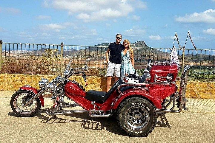 Luxury Rewaco Trike "The Photo Blaster Tour" - (2 hours, Min of 2 passengers)