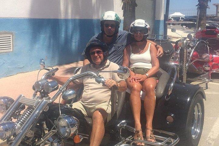 Luxury Rewaco Trike "The Photo Blaster Tour" - (2 hours, Min of 2 passengers)