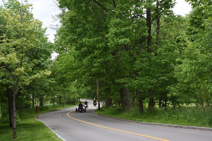 Half-Day Trip to Montmorency Falls and Ste-Anne-de-Beaupré from Quebec city