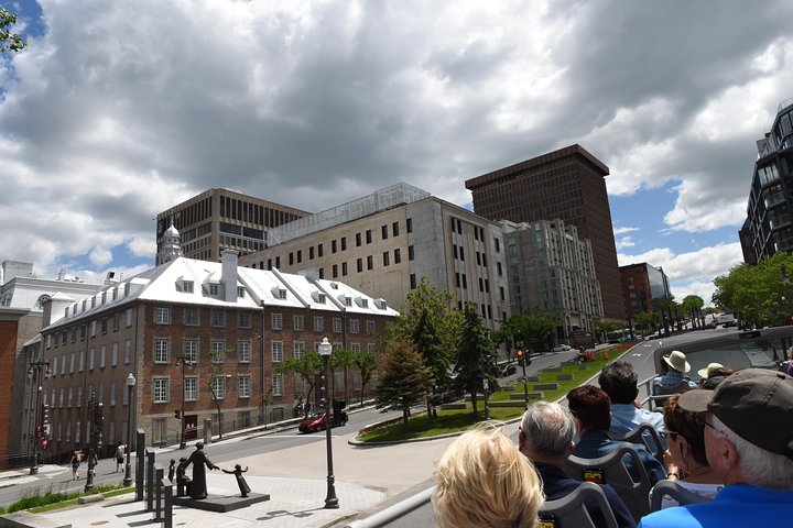 Quebec City Hop-On Hop-Off
