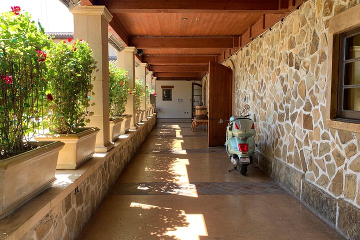 Sonoma and Napa 6hr-8hr- Private Wine Tour with Concierge Service