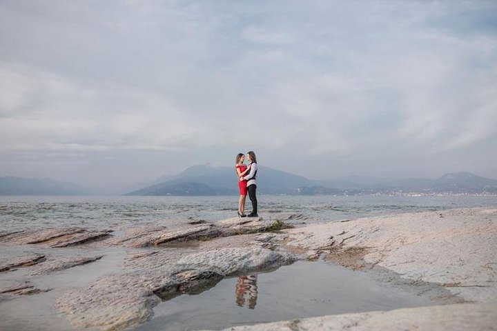 Private Photo Session with a Local Photographer in Mantova