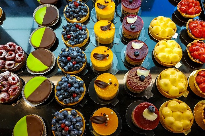 Award-Winning Geneva Chocolate &Old Town Tour (3h)