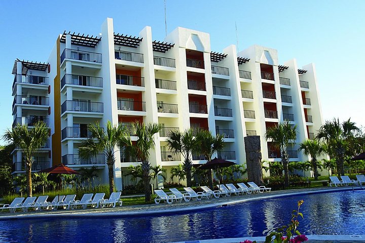 PRIVATE TRANSFER TO THE LUXURY HOTEL DECAMERON SALINITAS El Salvador
