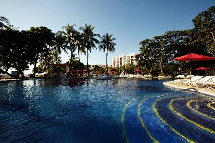 PRIVATE TRANSFER TO THE LUXURY HOTEL DECAMERON SALINITAS El Salvador