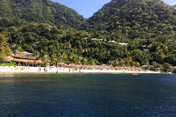 Private Half Day Charter: St Lucia Boat Tour to Soufriere
