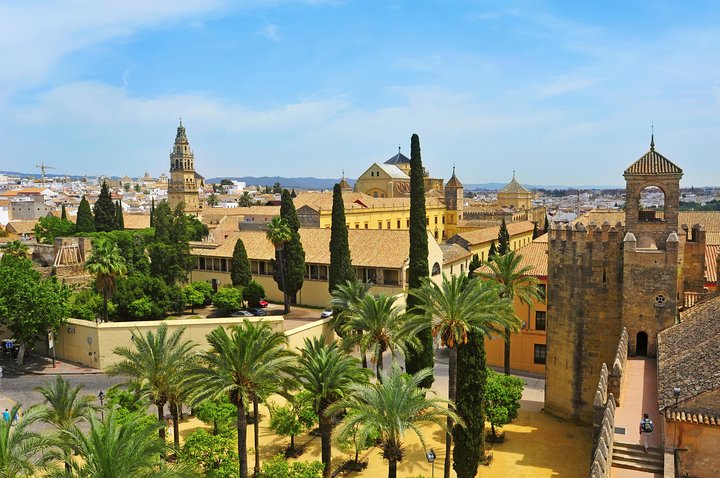 Cordoba Mosque & Jewish Quarter Guided Tour with tickets