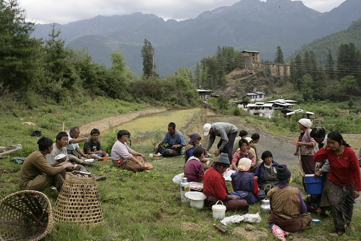 Bhutan Walking Holidays - Beyond the Clouds