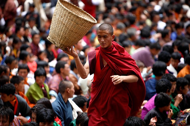 Bhutan Walking Holidays - Beyond the Clouds