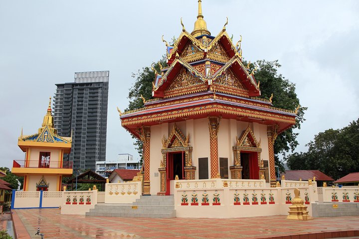 Penang City & Temple Tour With Penang Hill(Fast Lane)