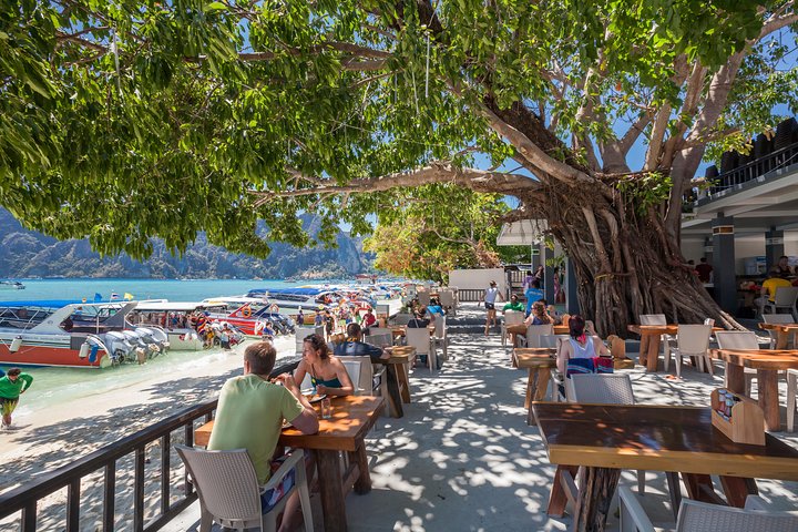 Discover Maya Bay at Dawn: Avoid the Phi Phi Crowds