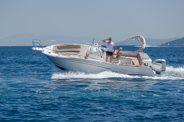 Bespoke private boat tour from Split & Trogir with a local expert