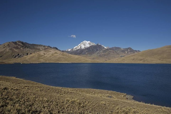CONDORIRI Mountain 5650m. 2 DAYS 1 NIGHT. TREKKING. English guide. Shared Tour