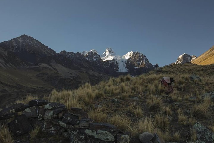 CONDORIRI Mountain 5650m. 2 DAYS 1 NIGHT. TREKKING. English guide. Shared Tour