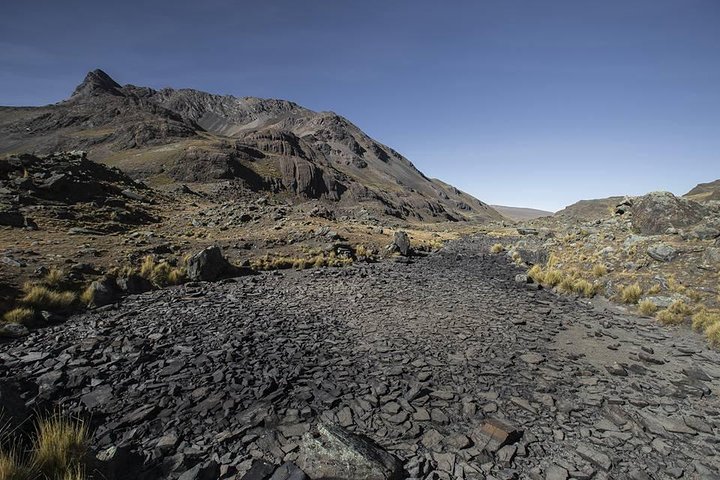 CONDORIRI Mountain 5650m. 2 DAYS 1 NIGHT. TREKKING. English guide. Shared Tour