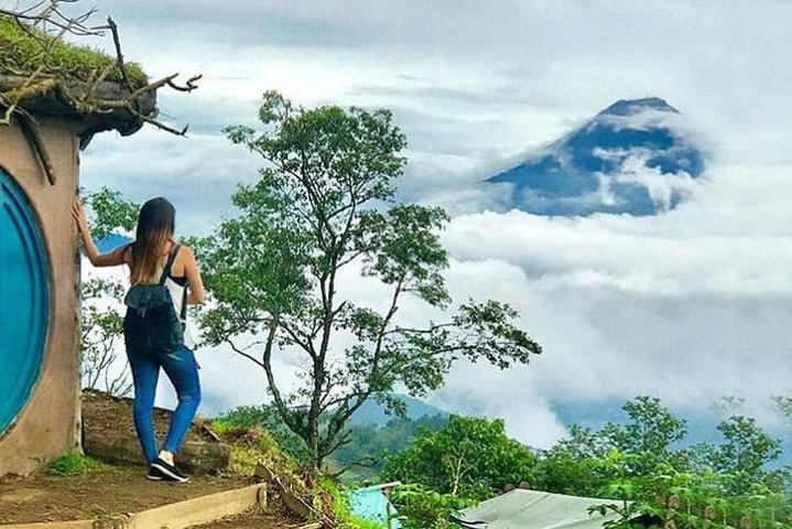 Hobbitenango & Antigua Shared Day Tour