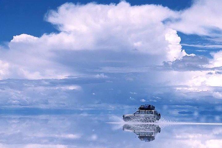 Uyuni Salt flat 2 day+sunset at Salt Water Region + Mirror effect