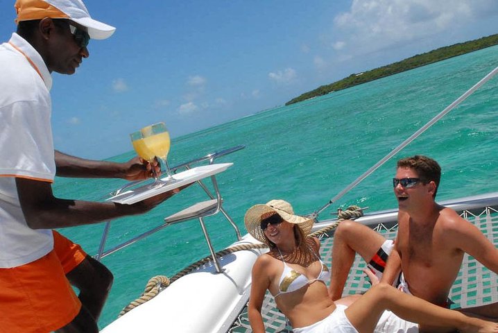 Catamaran Adventure Full Day: Ile aux cerfs,GRSE Waterfall,Snorkeling &BBQ Lunch