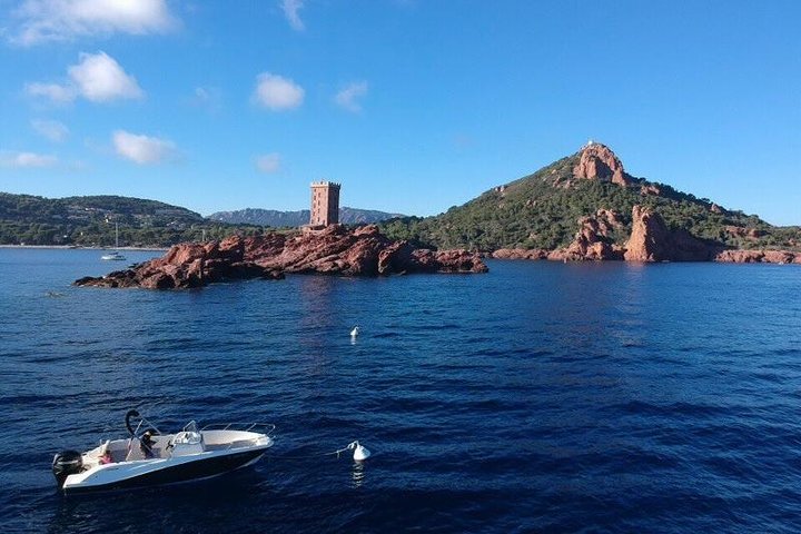 tailor-made and private sea trip