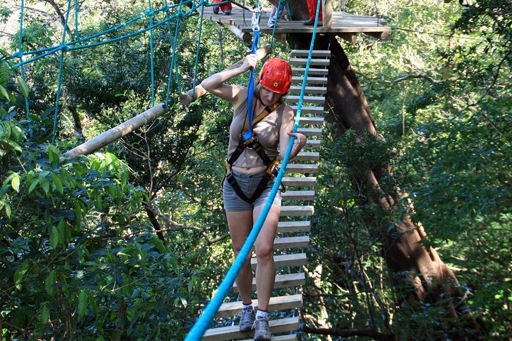 Puntarenas & Caldera Shore Excursion: High Ropes & 4 Ziplines