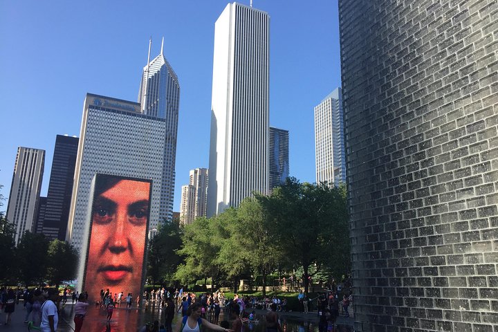 Chicago Hop-On Hop-Off Sightseeing Tour by Open-top Bus