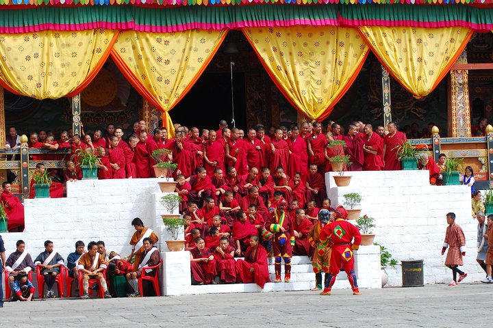 Best of Bhutan Tour( Culture- Hikes- Short Trek- Monastic Stay)
