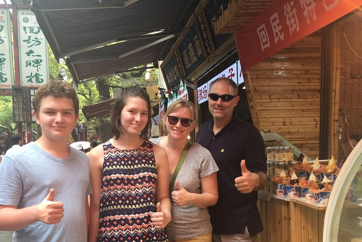 Xi'an Day Trip Terracotta Warriors and City from Chengdu by Train