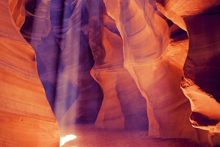 Antelope Canyon and Horseshoe Bend Day Tour from Sedona