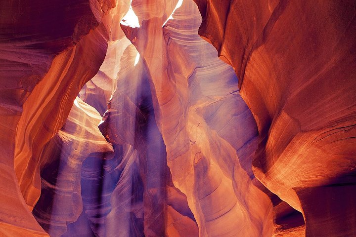 Antelope Canyon and Horseshoe Bend Day Tour from Sedona