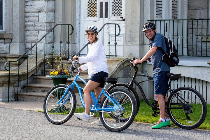 Kingston Bike Tours - Scenic Waterfront Ride