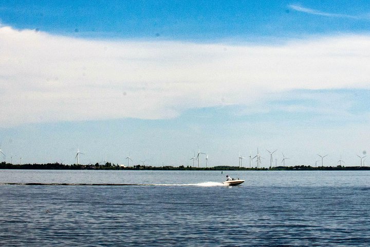 Kingston Bike Tours - Scenic Waterfront Ride