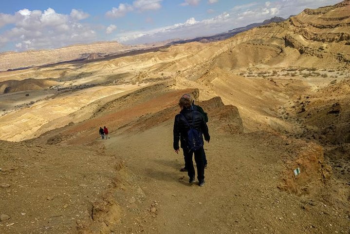 שעתיים טיול ג'יפים במכתש רמון