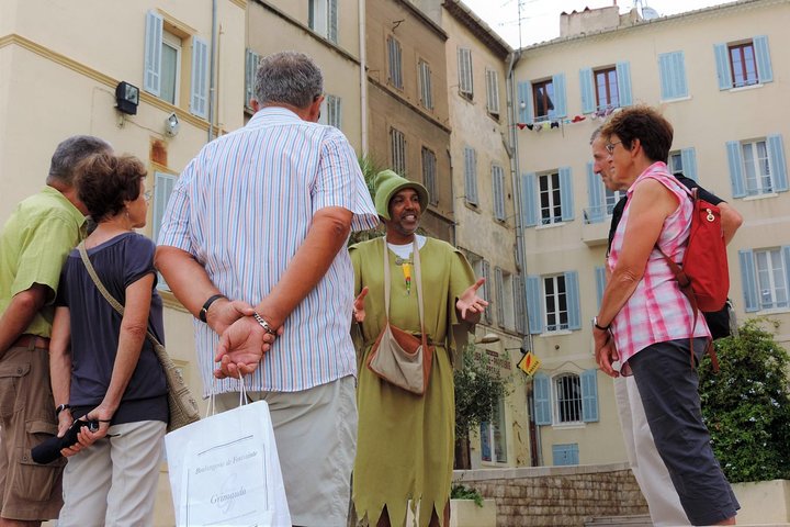 Visit of La Ciotat: Humorous | Instructive | Old Center
