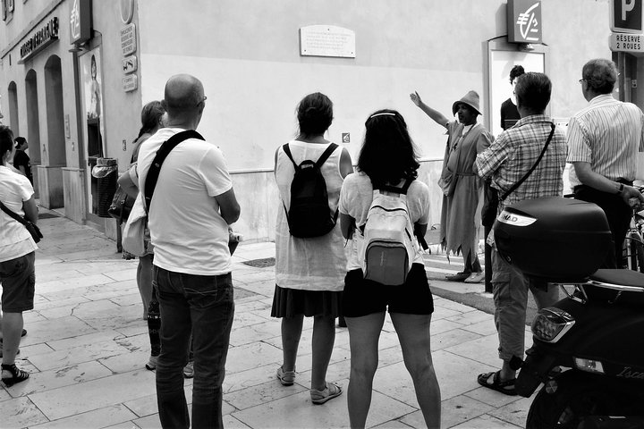 Visit of La Ciotat: Humorous | Instructive | Old Center
