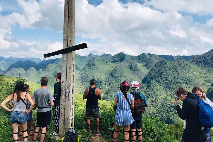 Ha Giang Loop Private Motobike Tour - 4 Days and 3 Nights!