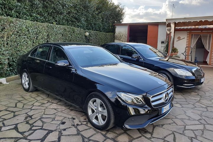 Civitavecchia Private Transfer: From the Port to Rome Airport