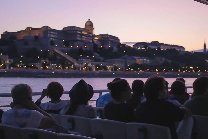 Budapest Danube River Sightseeing Night Cruise with Drink