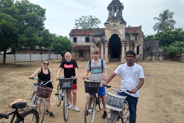 Cycling from Jaffna City