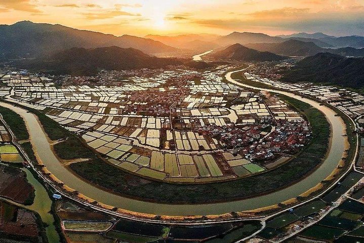 Private Day Tour to Zhangzhou Volcano National Park and Daimei Ancient Village